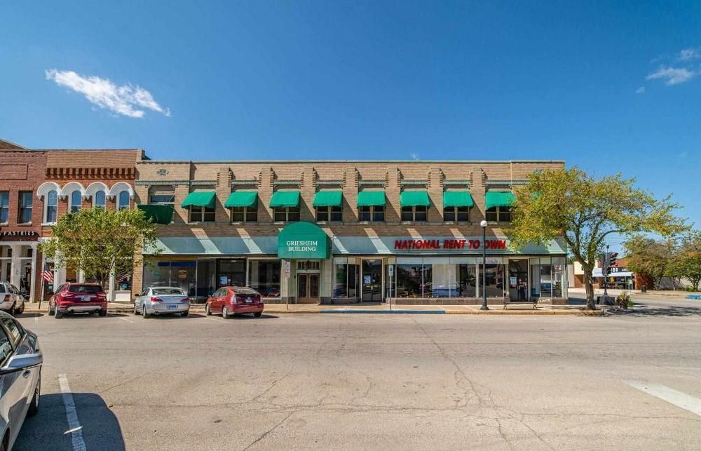 101 S Kickapoo St, Lincoln, IL 62656